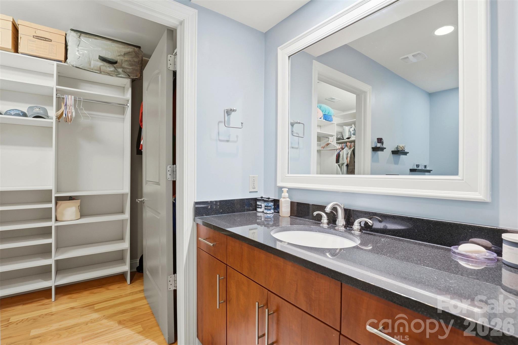 Royal Court - Residential