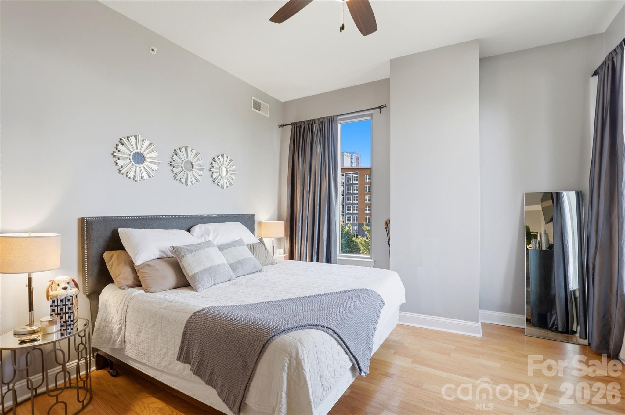 Royal Court - Residential