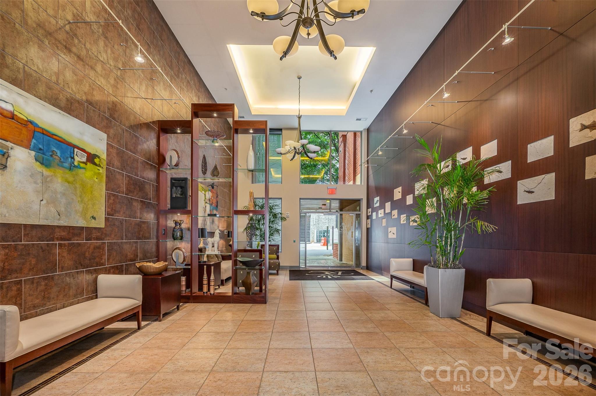 Royal Court - Residential