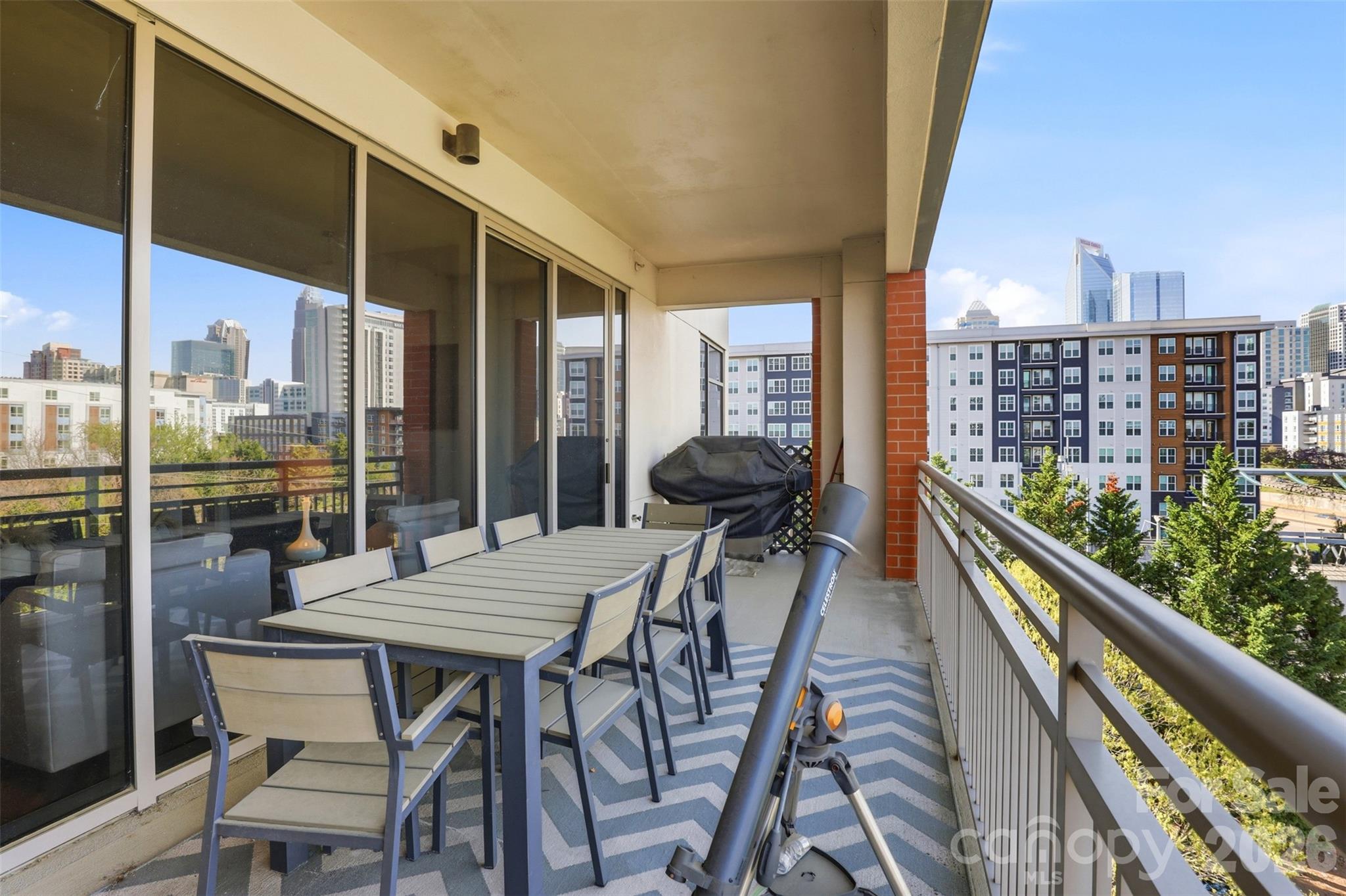 Royal Court - Residential