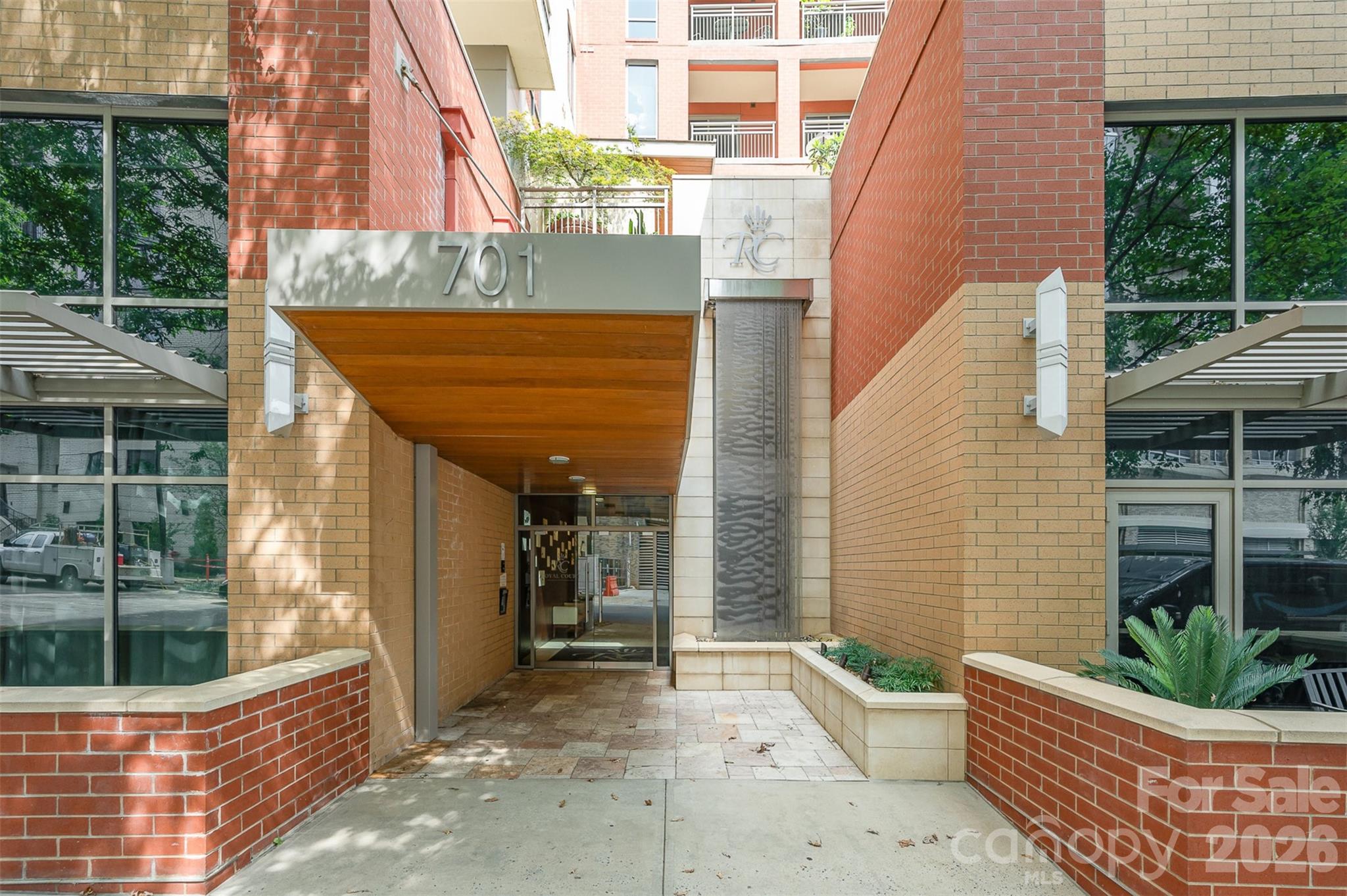 Royal Court - Residential