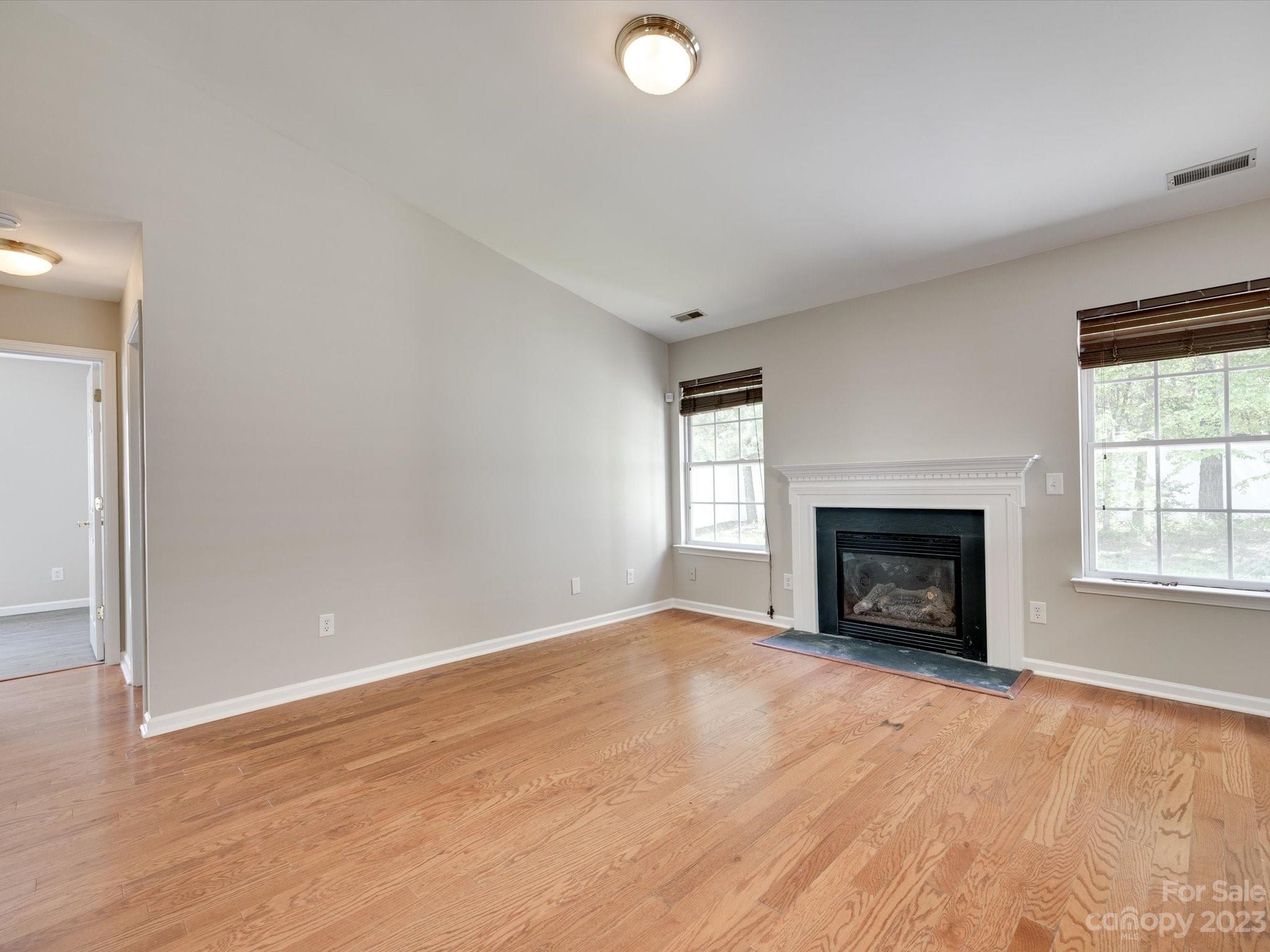 Holly Hill - Residential