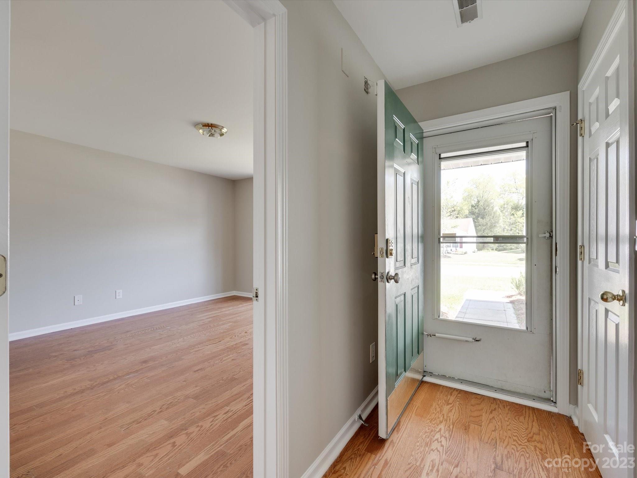 Holly Hill - Residential