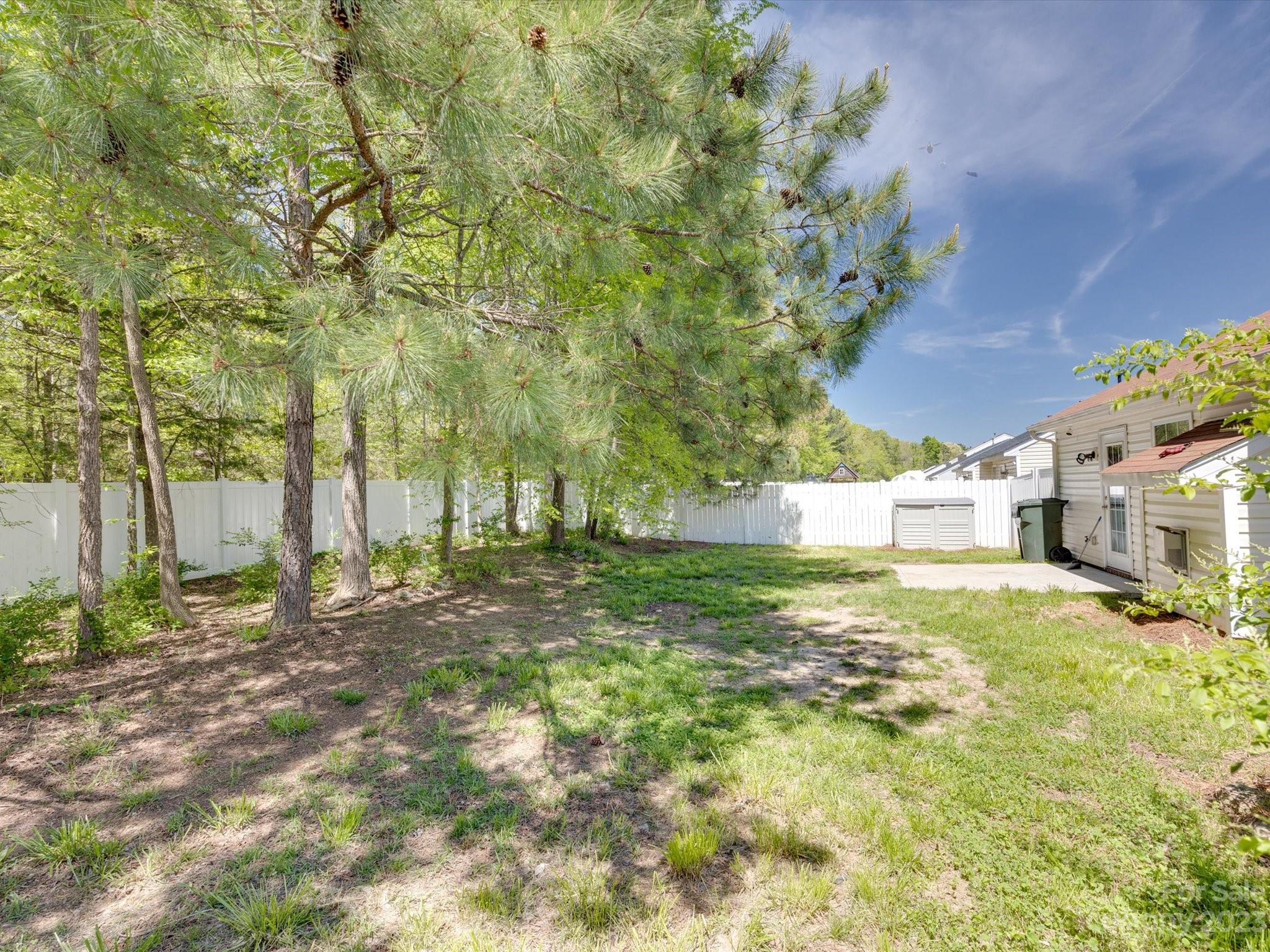 Holly Hill - Residential