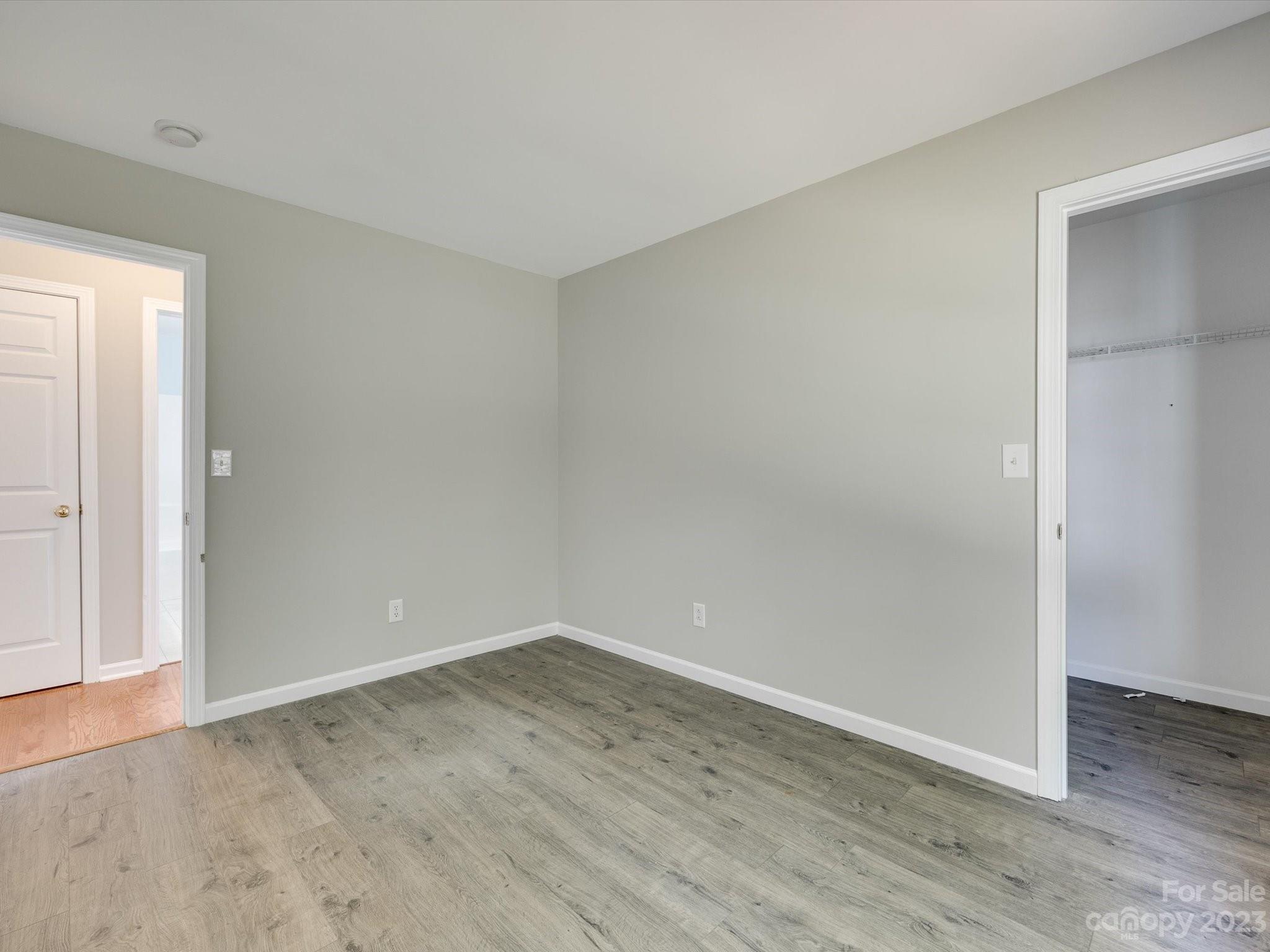 Holly Hill - Residential