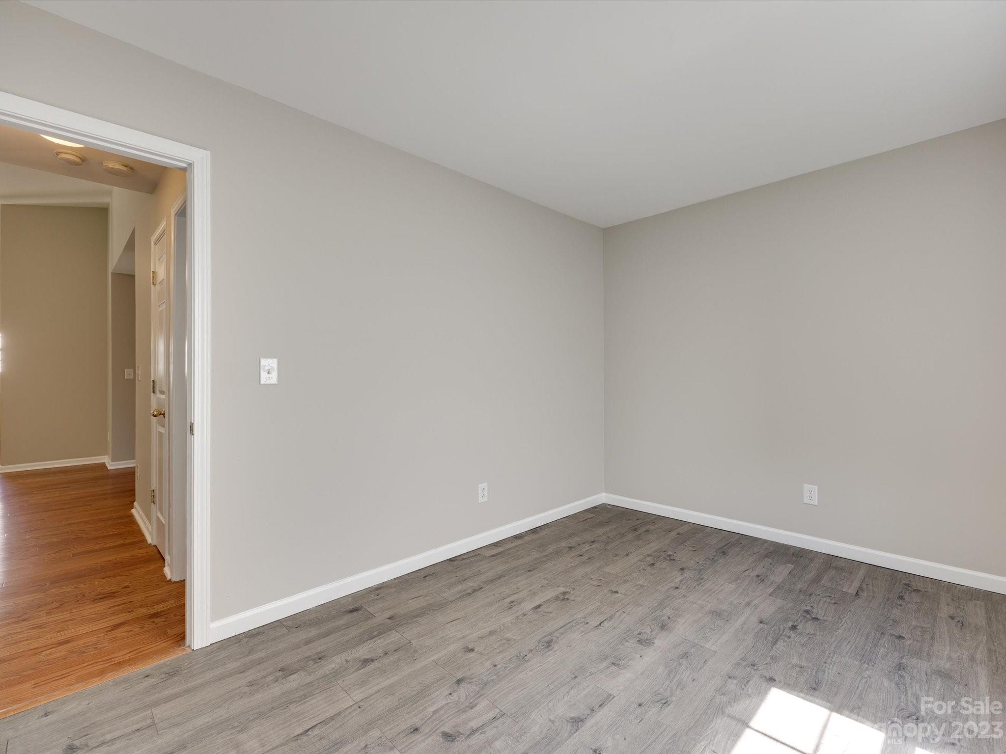 Holly Hill - Residential