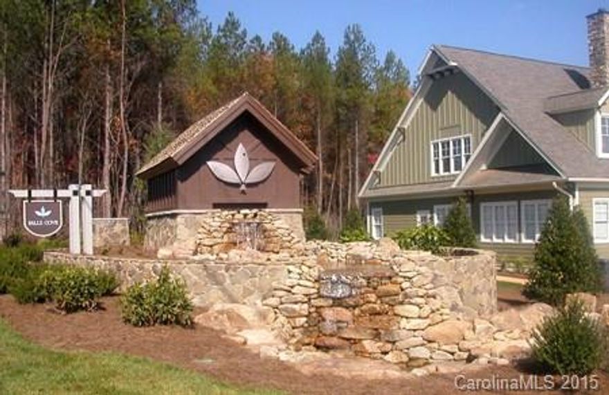 One of the last remaining Developer owned lots in this swift selling community.  Bring your own builder.  Unlimited time-frame to start construction.  Motivated Seller.