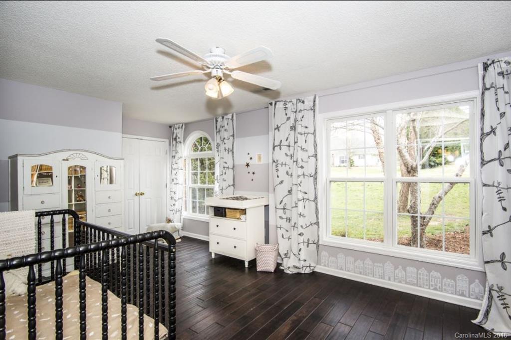 Meadow Ridge - Residential