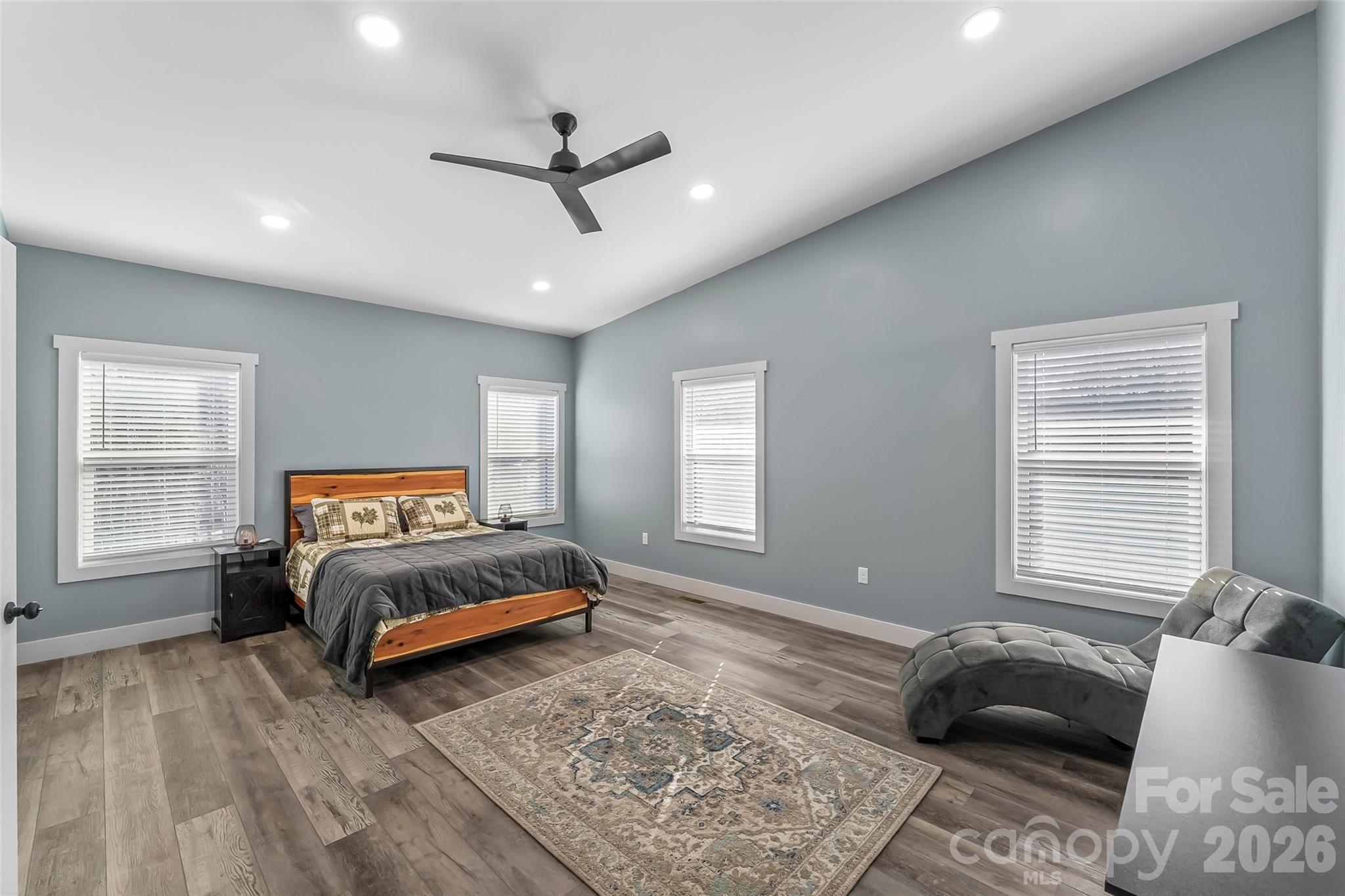 Grandview Peaks - Residential