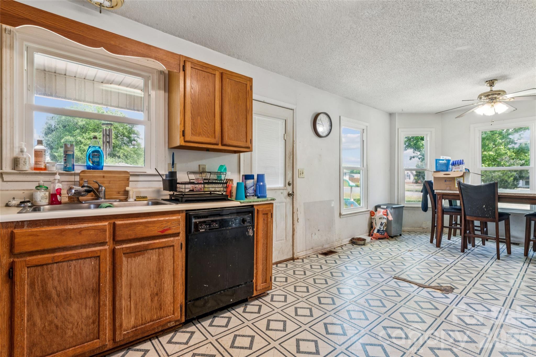 Chapel Creek - Residential