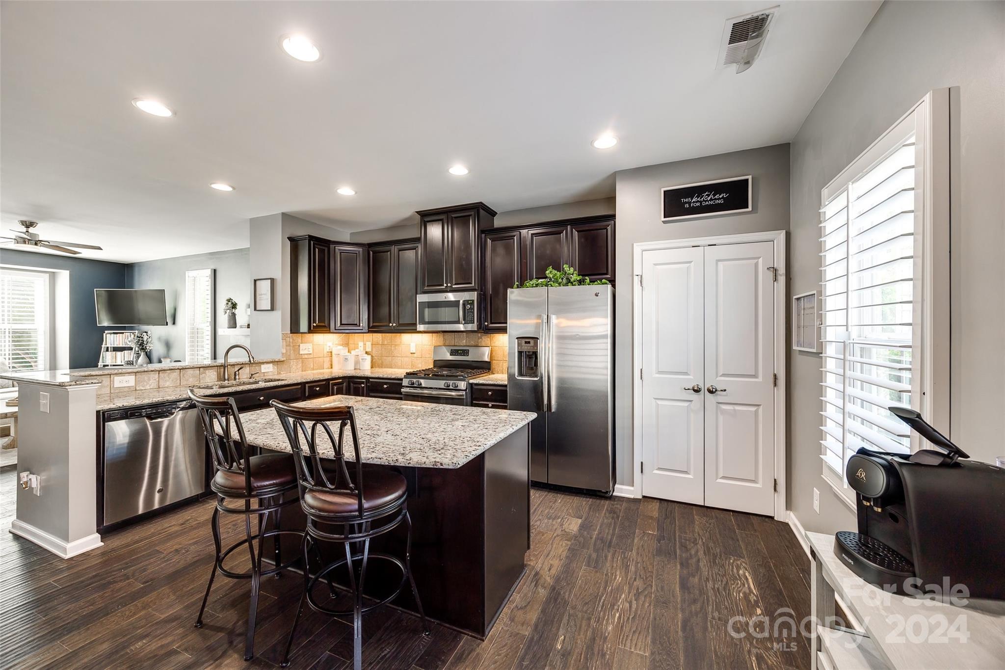 Bryton Square - Residential