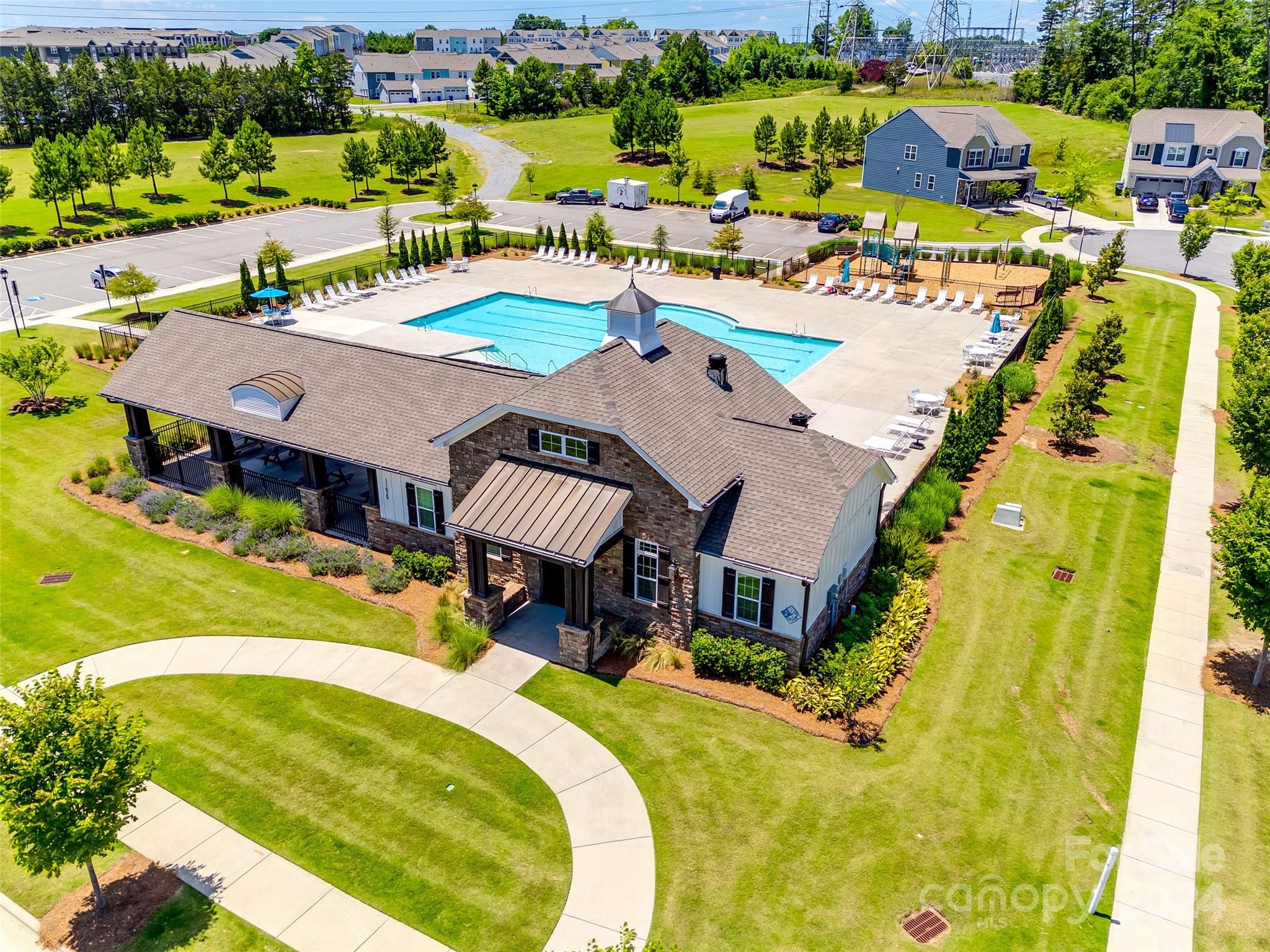 Bryton Square - Residential