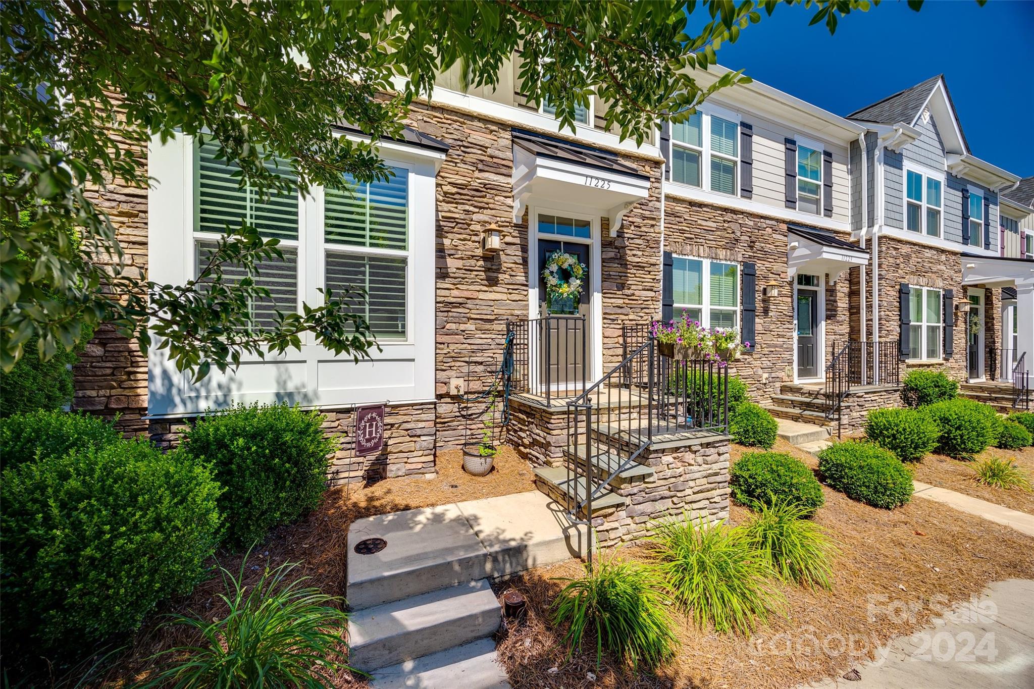 Bryton Square - Residential