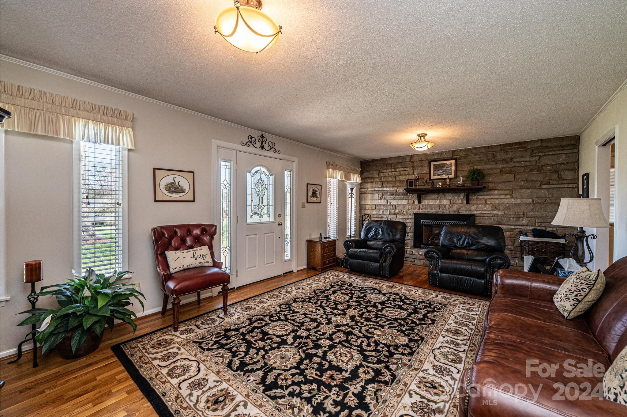 Sides Estate - Residential