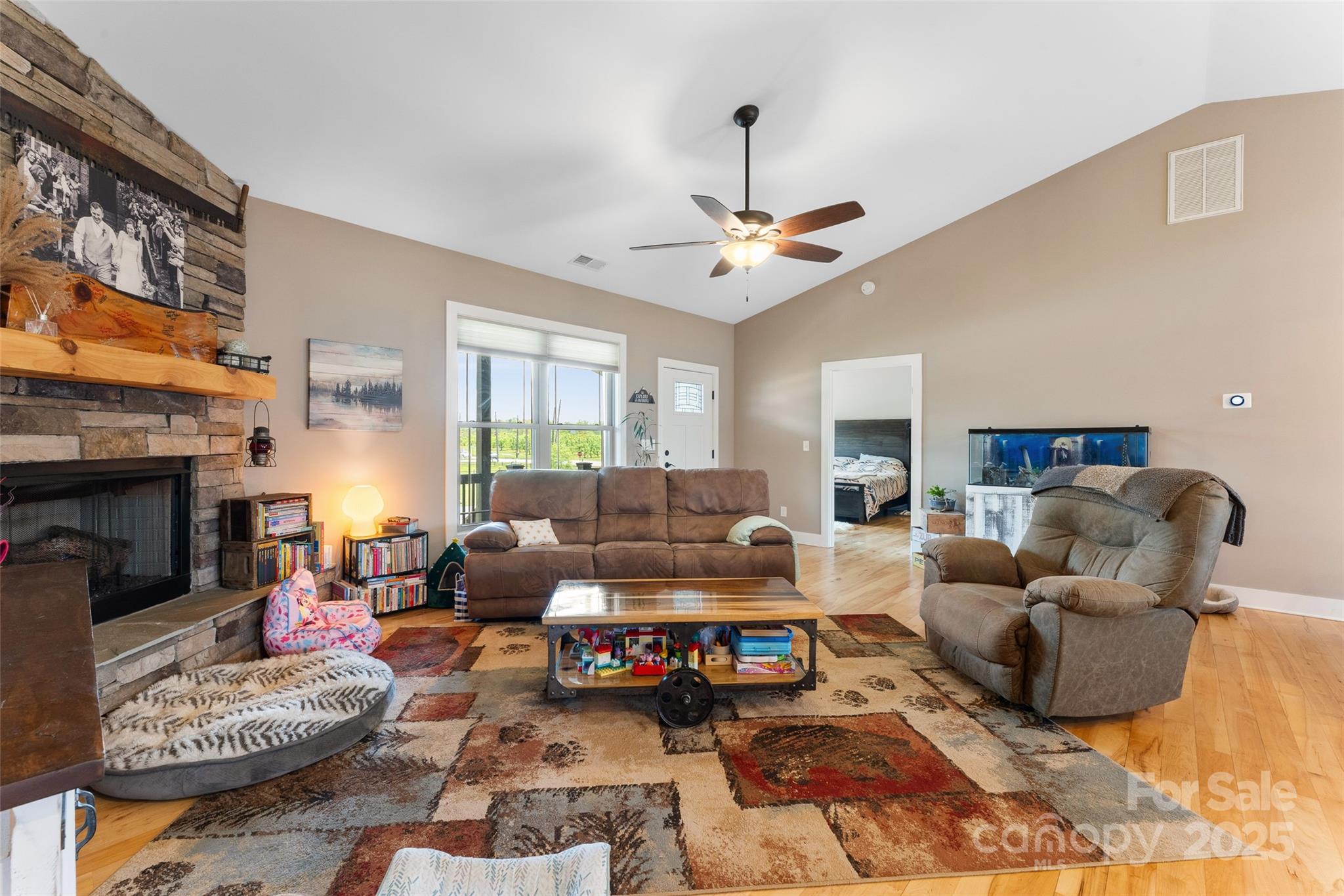 21 Corto Lane