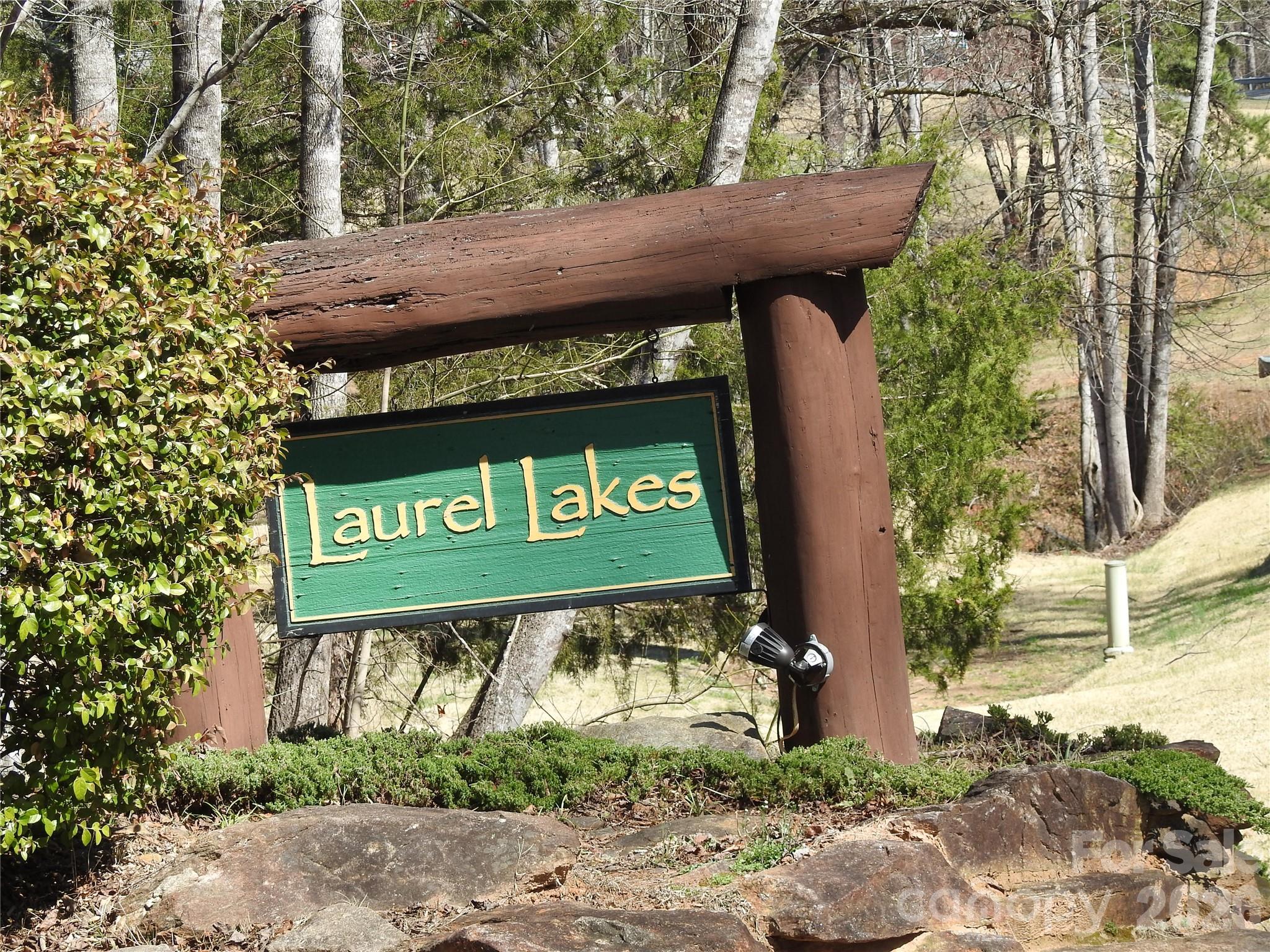 Laurel Lakes - Land