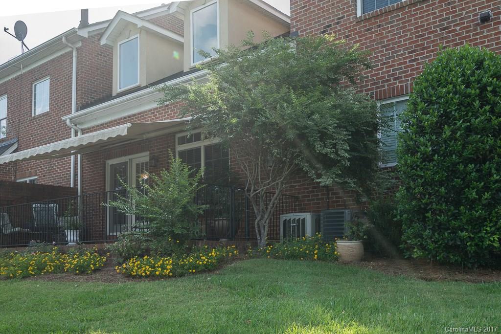 Beacon Knoll - Residential