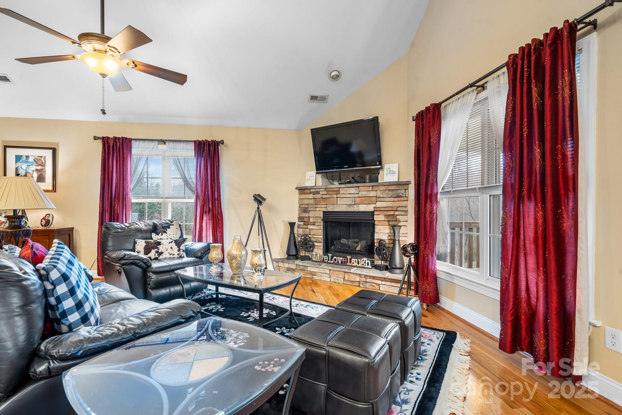 1263 Waterford Drive