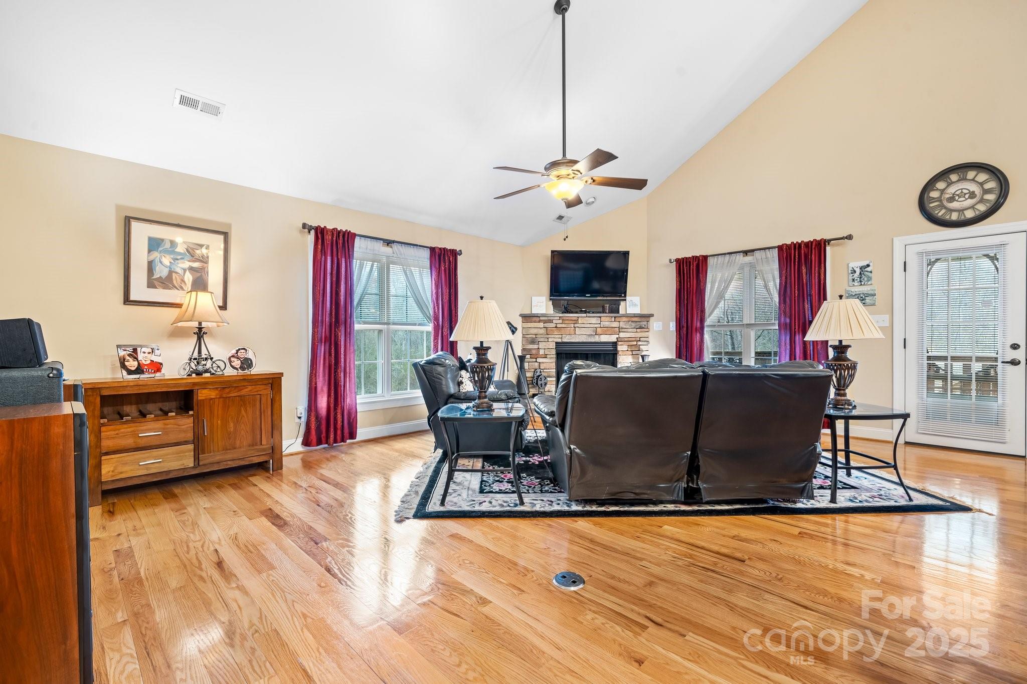 1263 Waterford Drive