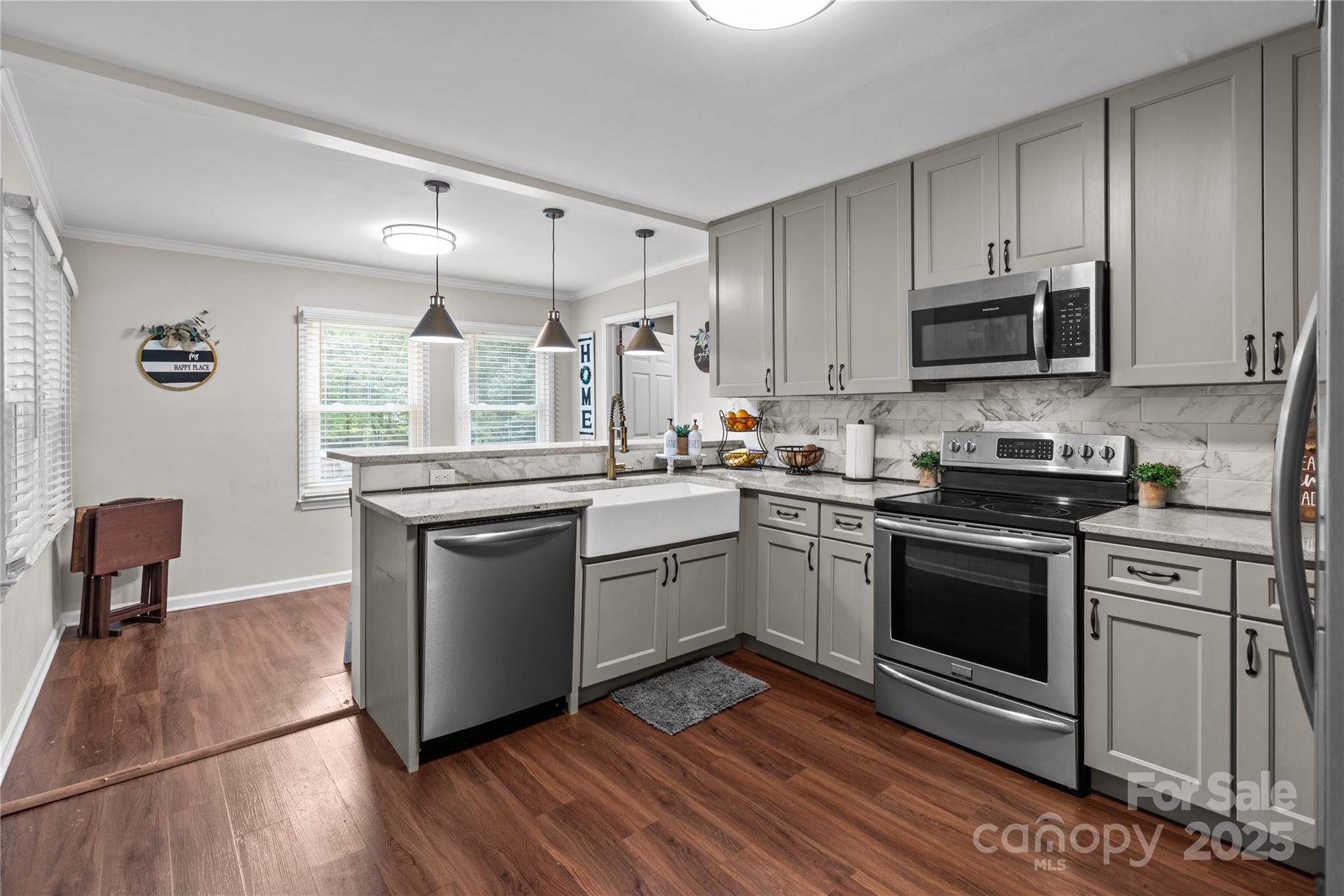 Anderson Heights - Residential