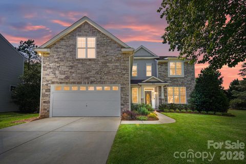 Photo of 1411 Kronas Circle, Waxhaw, NC 28173 (MLS # 4383292)