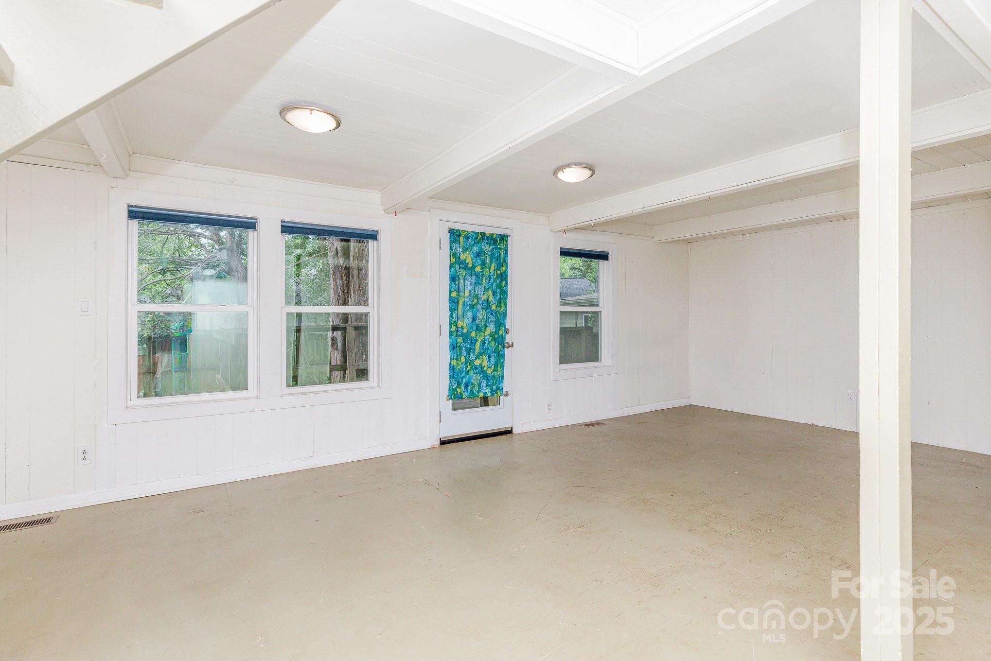 Cedar Villas - Residential