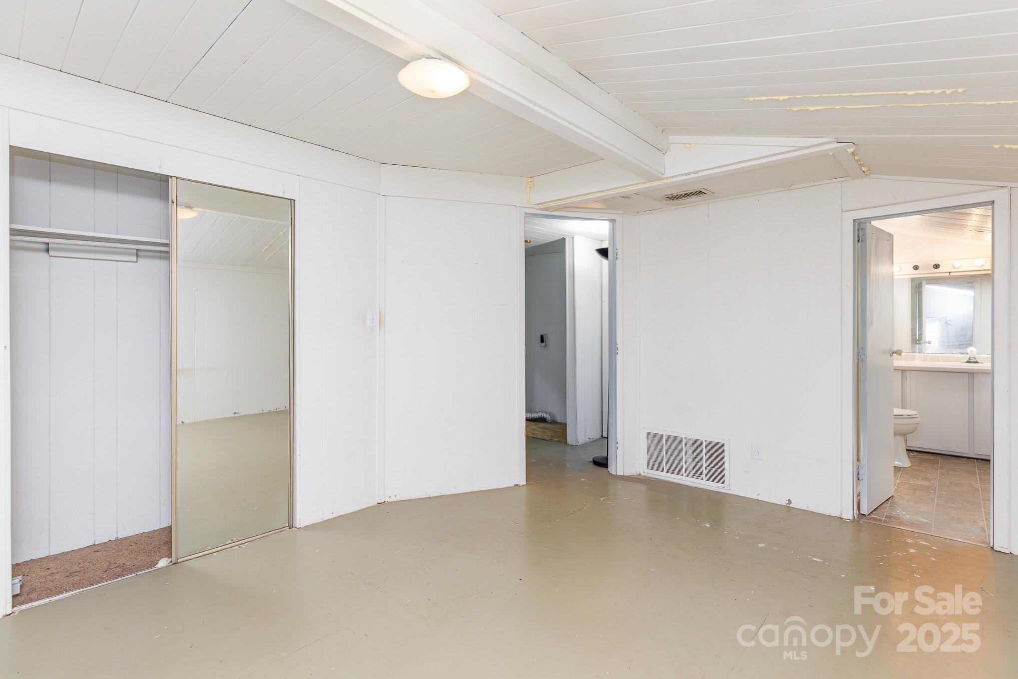 Cedar Villas - Residential