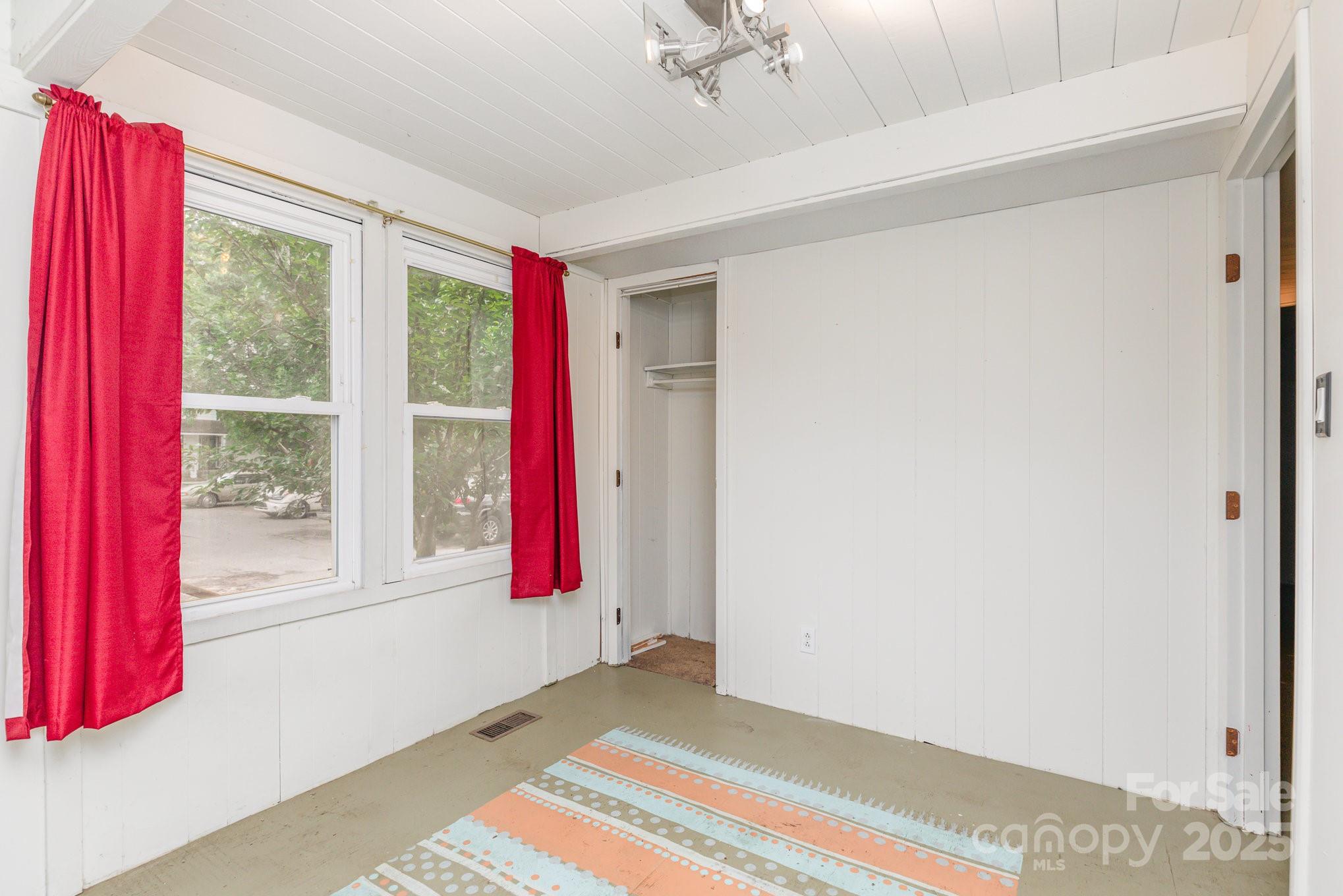 Cedar Villas - Residential