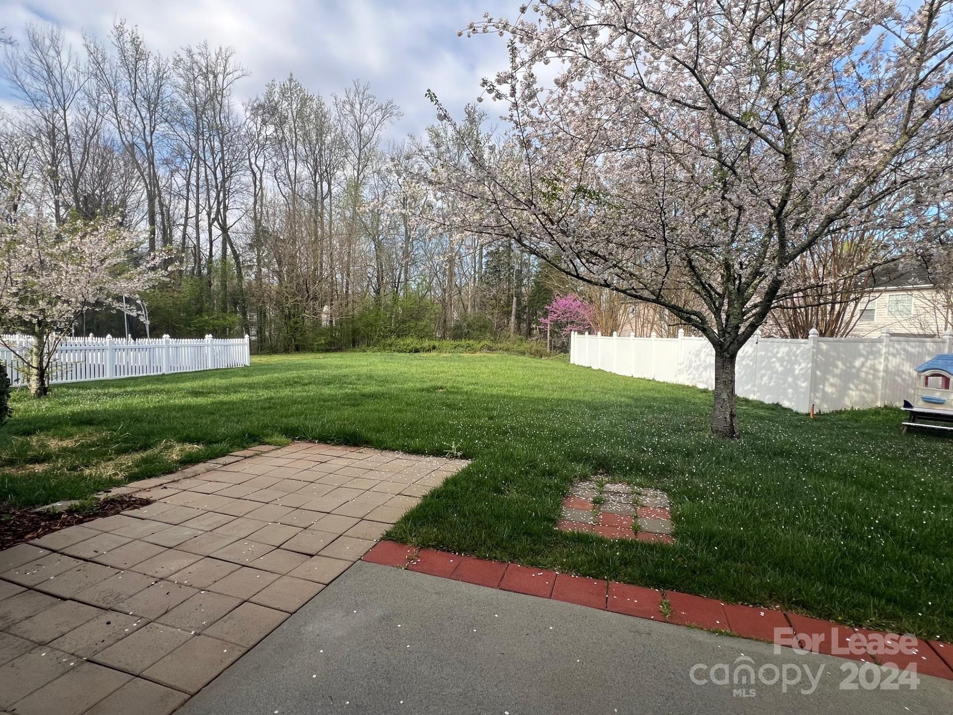 Caldwell Station - Residential Lease