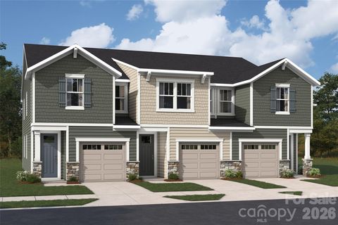 Photo of 3205 Meadow Knoll Drive, Charlotte, NC 28269 (MLS # 4403191)