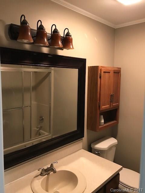 Idlewood Harbor - Residential Lease