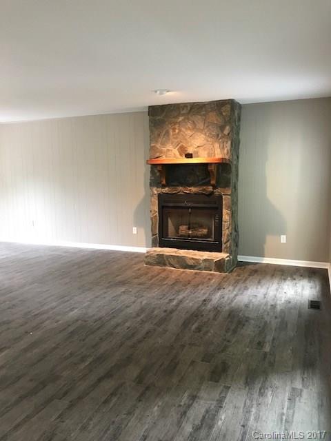 Idlewood Harbor - Residential Lease