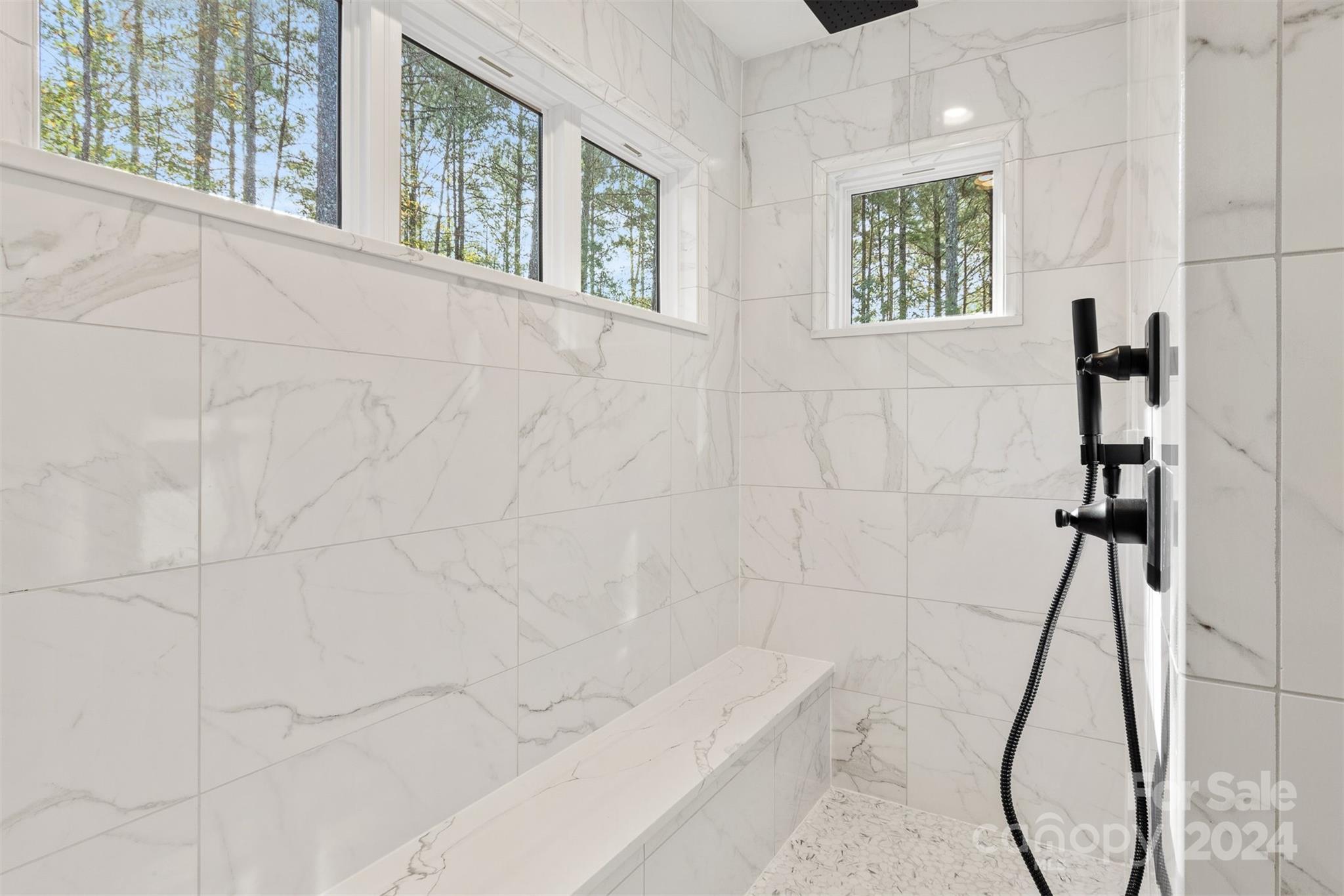 Paradise Harbor - Residential