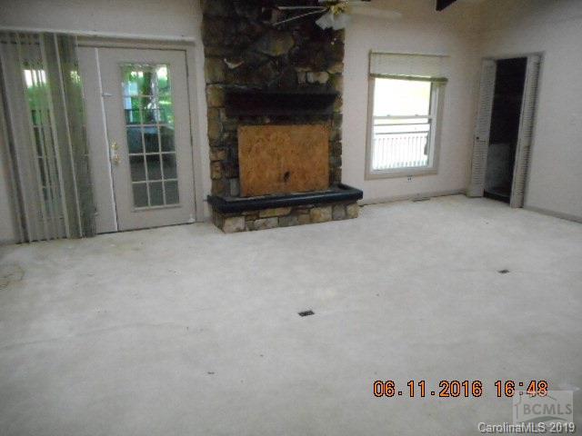 Hanging Rock Estates - Residential