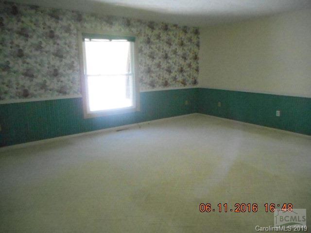 Hanging Rock Estates - Residential