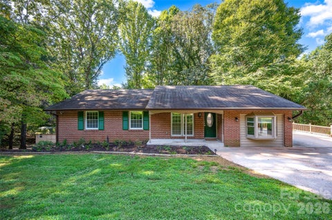 Photo of 247 Spring Shore Road, Statesville, NC 28677 (MLS # 4423514)