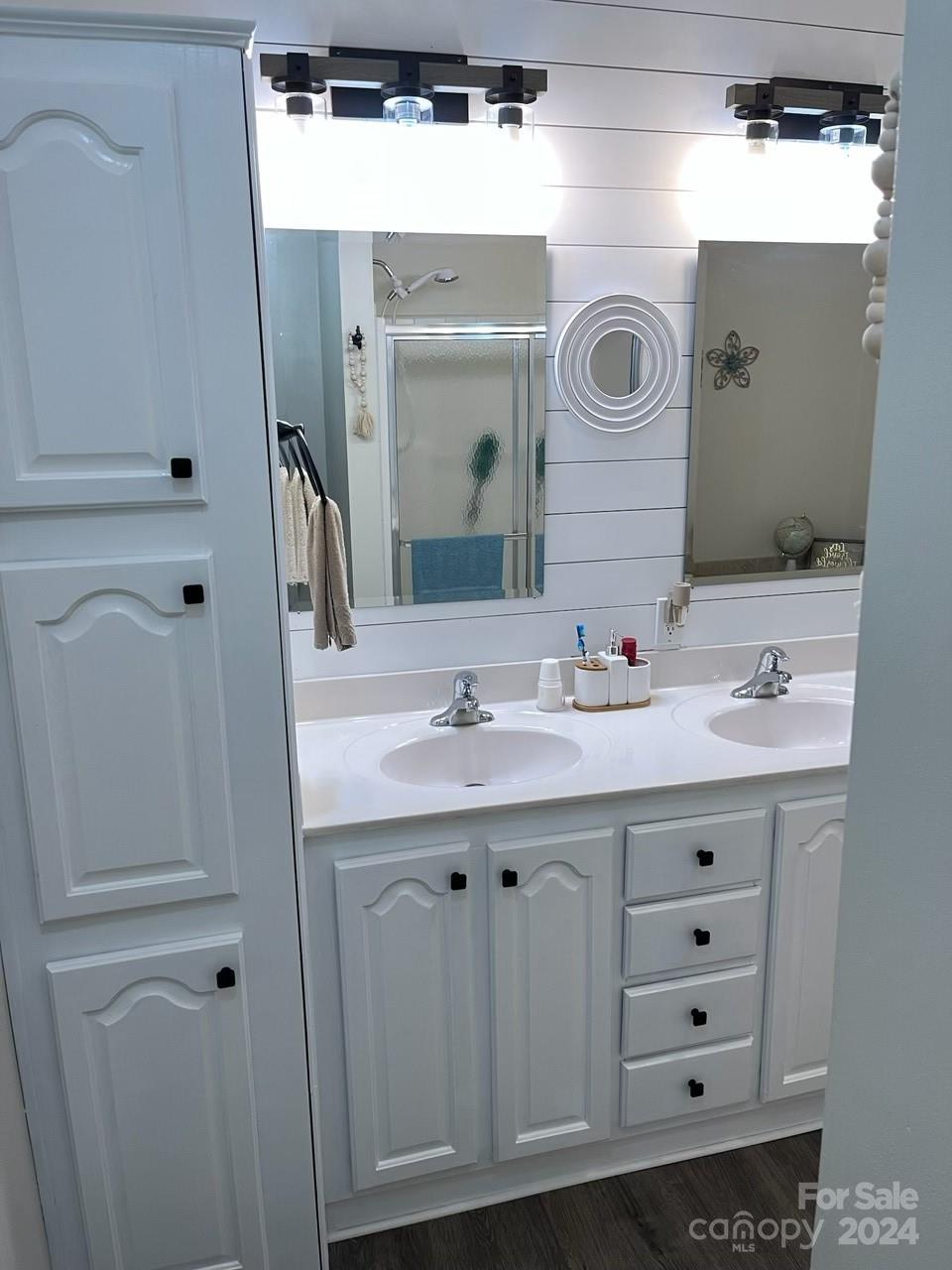 Carol Lynn Acres - Residential