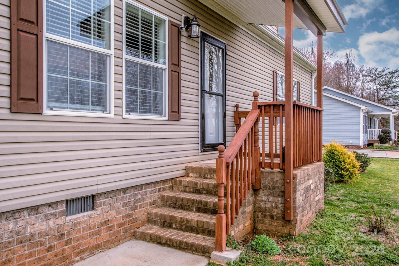 Carol Lynn Acres - Residential