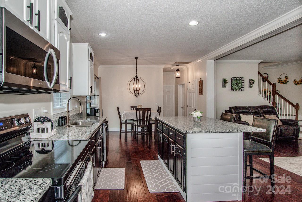 Carol Lynn Acres - Residential