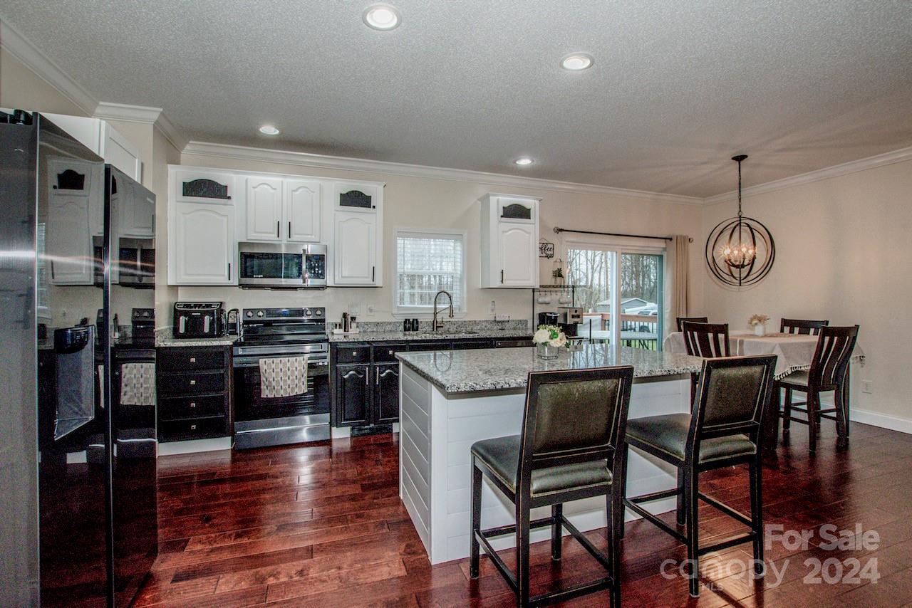 Carol Lynn Acres - Residential