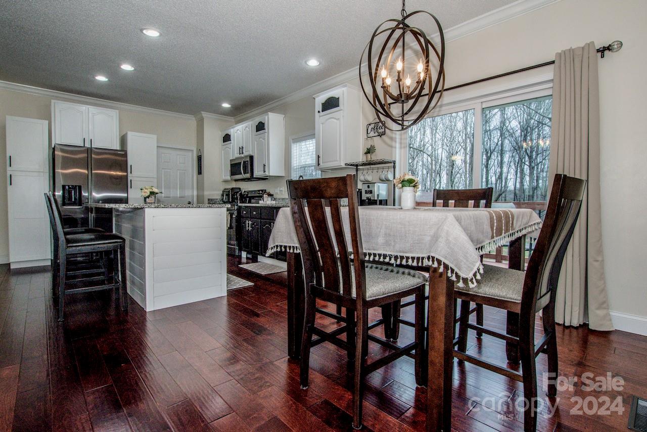 Carol Lynn Acres - Residential