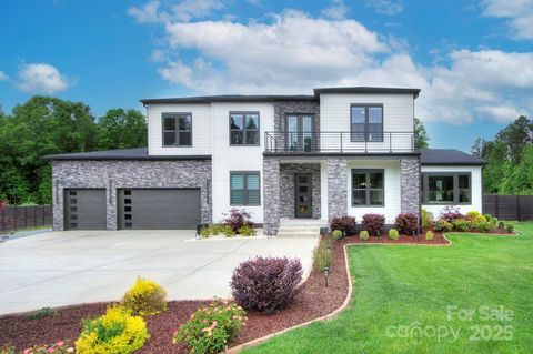 7005 W Duncan Road Indian Trail NC 28079