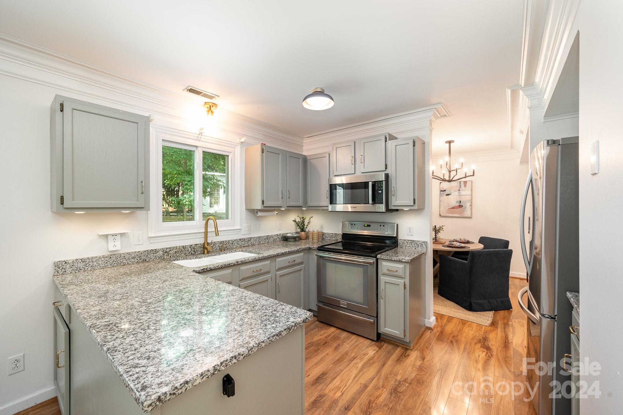 Waverly Hall - Residential