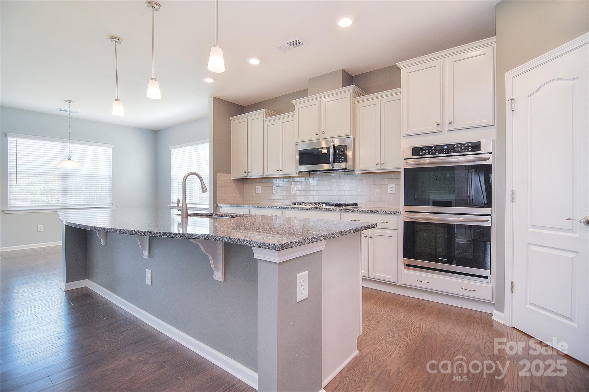 3073 Oliver Stanley Trail