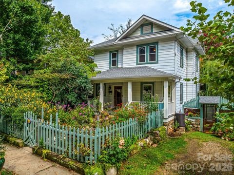 Photo of 138 S French Broad Avenue, Asheville, NC 28801 (MLS # 4301394)
