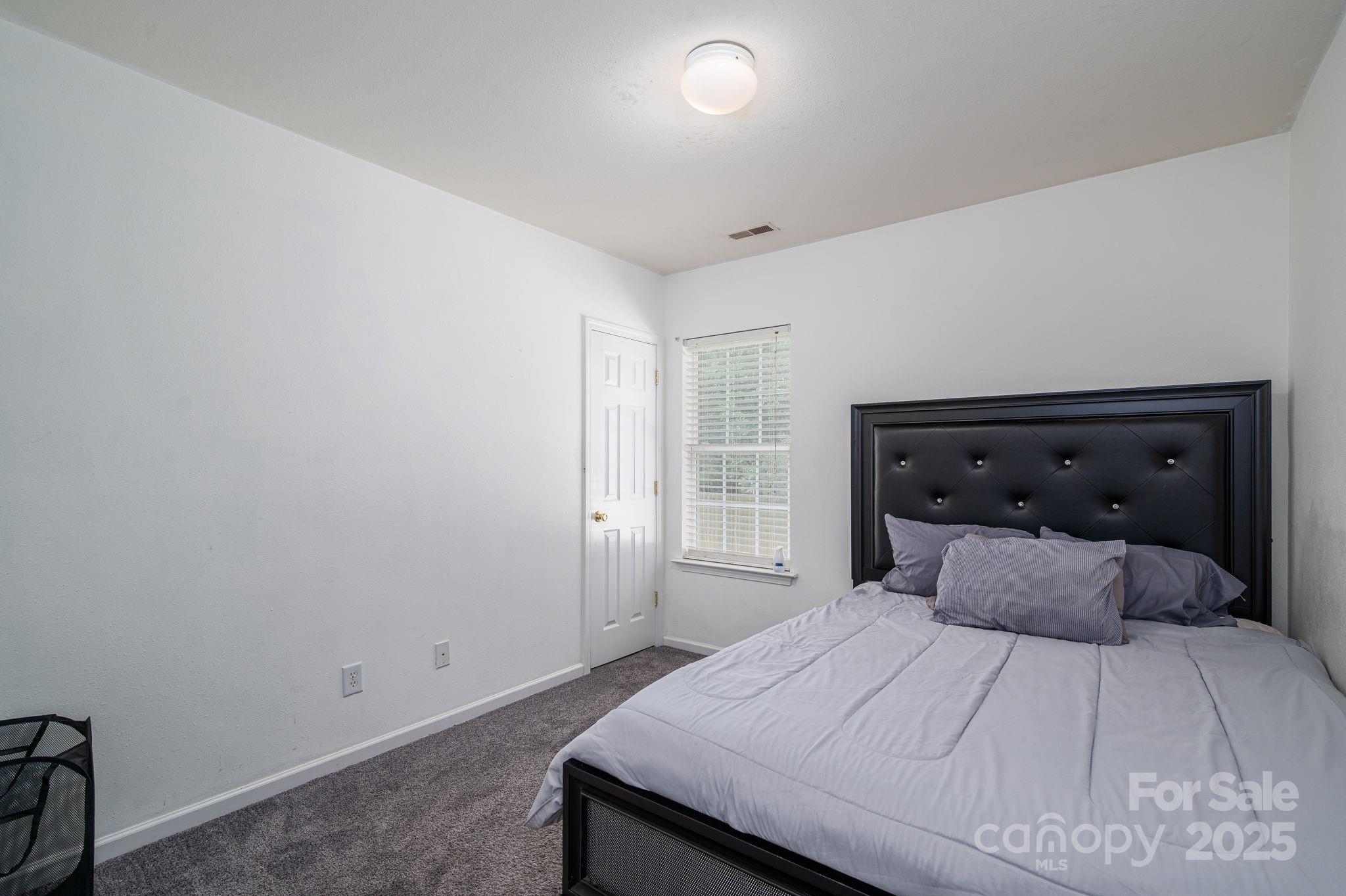 Longview Oaks - Residential