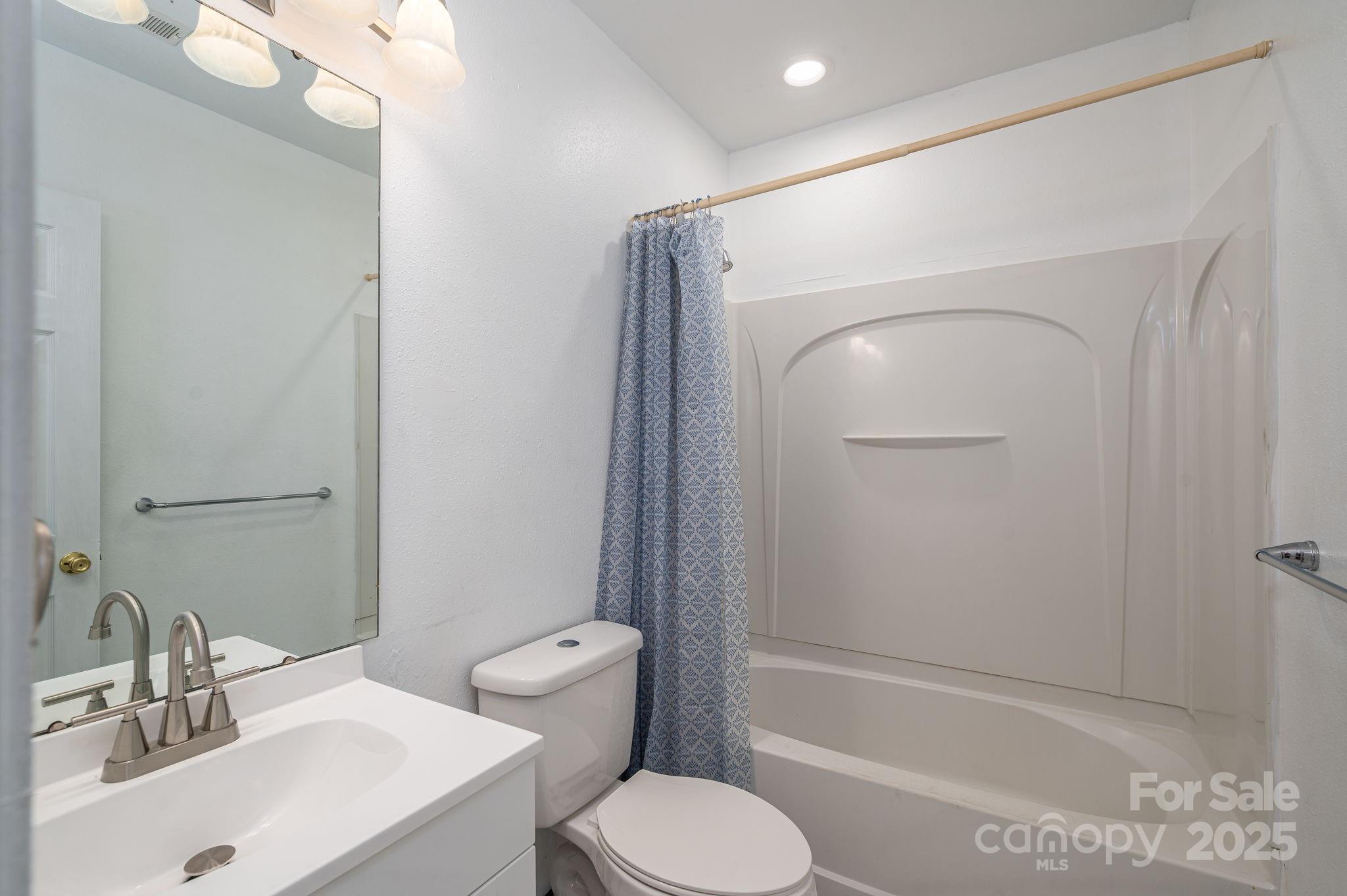 Longview Oaks - Residential