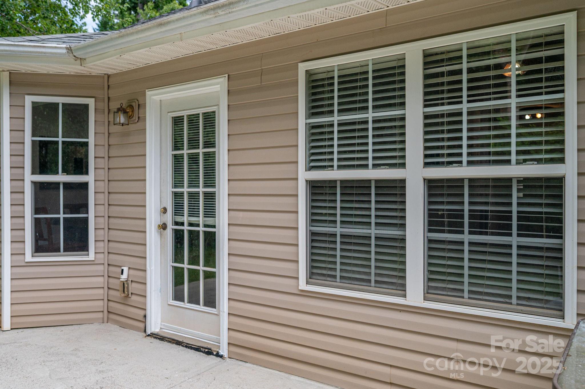 Longview Oaks - Residential