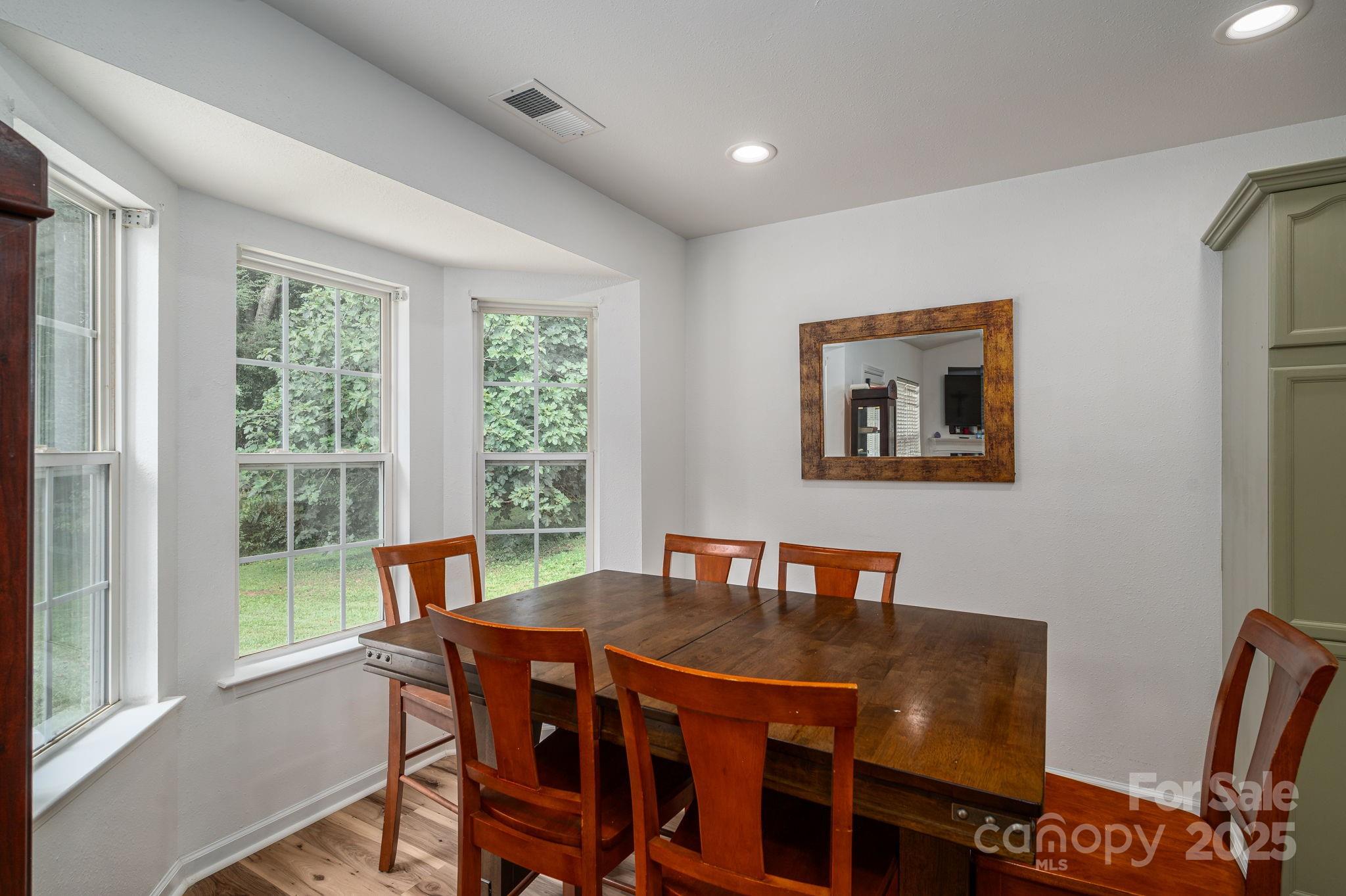 Longview Oaks - Residential