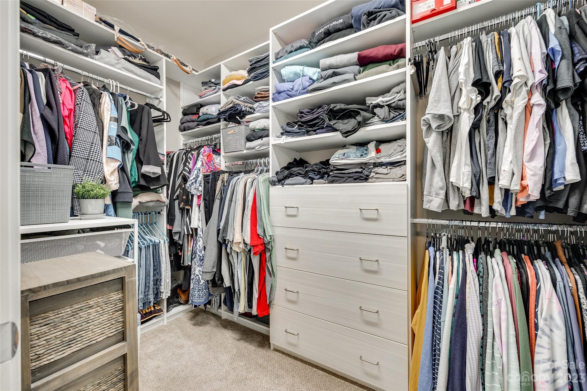 Lake Crest - Residential